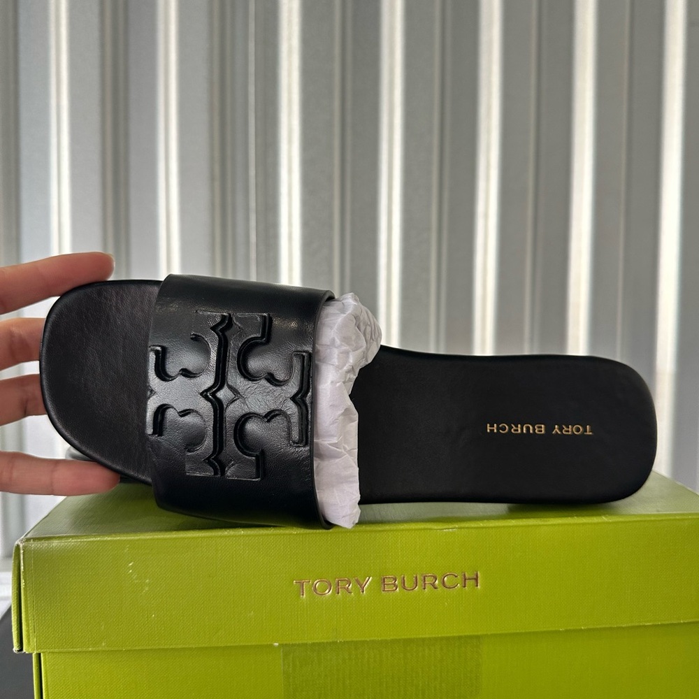 Tory Burch Black Leather Slides Size 6